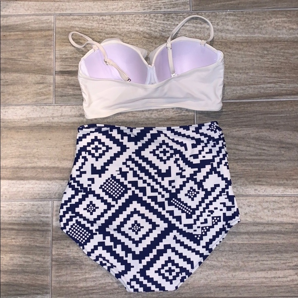 Bikini Set👙✨ - Picture 2 of 2